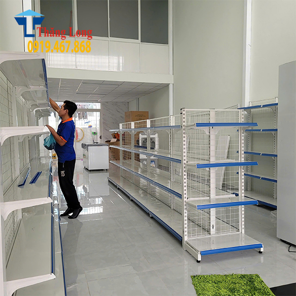 Tìm hiểu những loại kệ siêu thị phổ biến cho mọi hệ thống bán lẻ